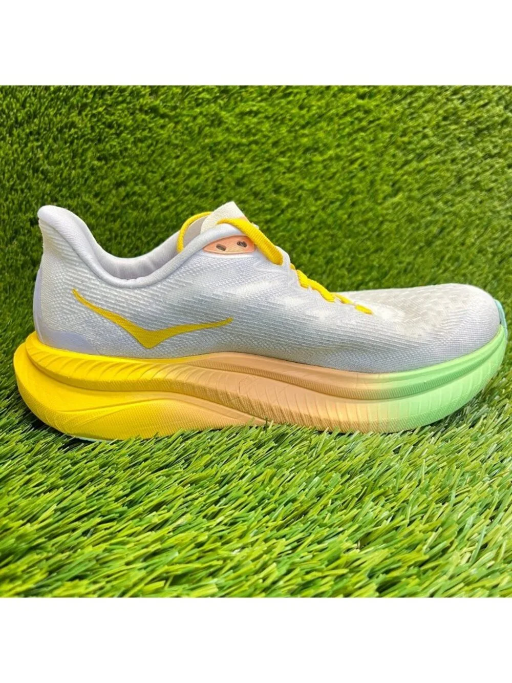 Hoka One One Mach 6 Womens Size 6.5 Gray Yellow Athletic Running Shoes Sneakers_5